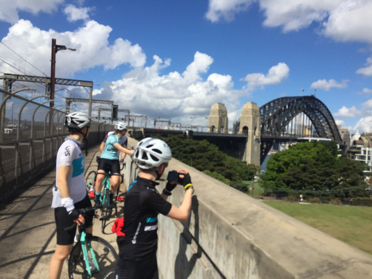Sydney Guided Road Bike Ride - 3 Hours