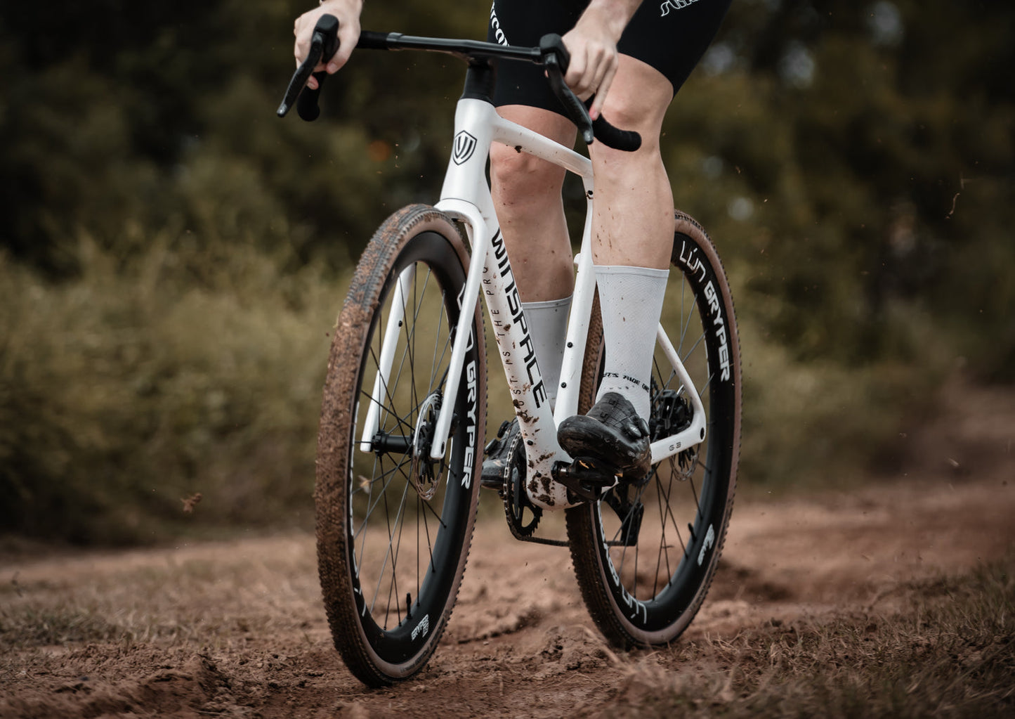 Premium Gravel Bike Rental Perth - Winspace - C5 Aero - Carbon Gravel Bike