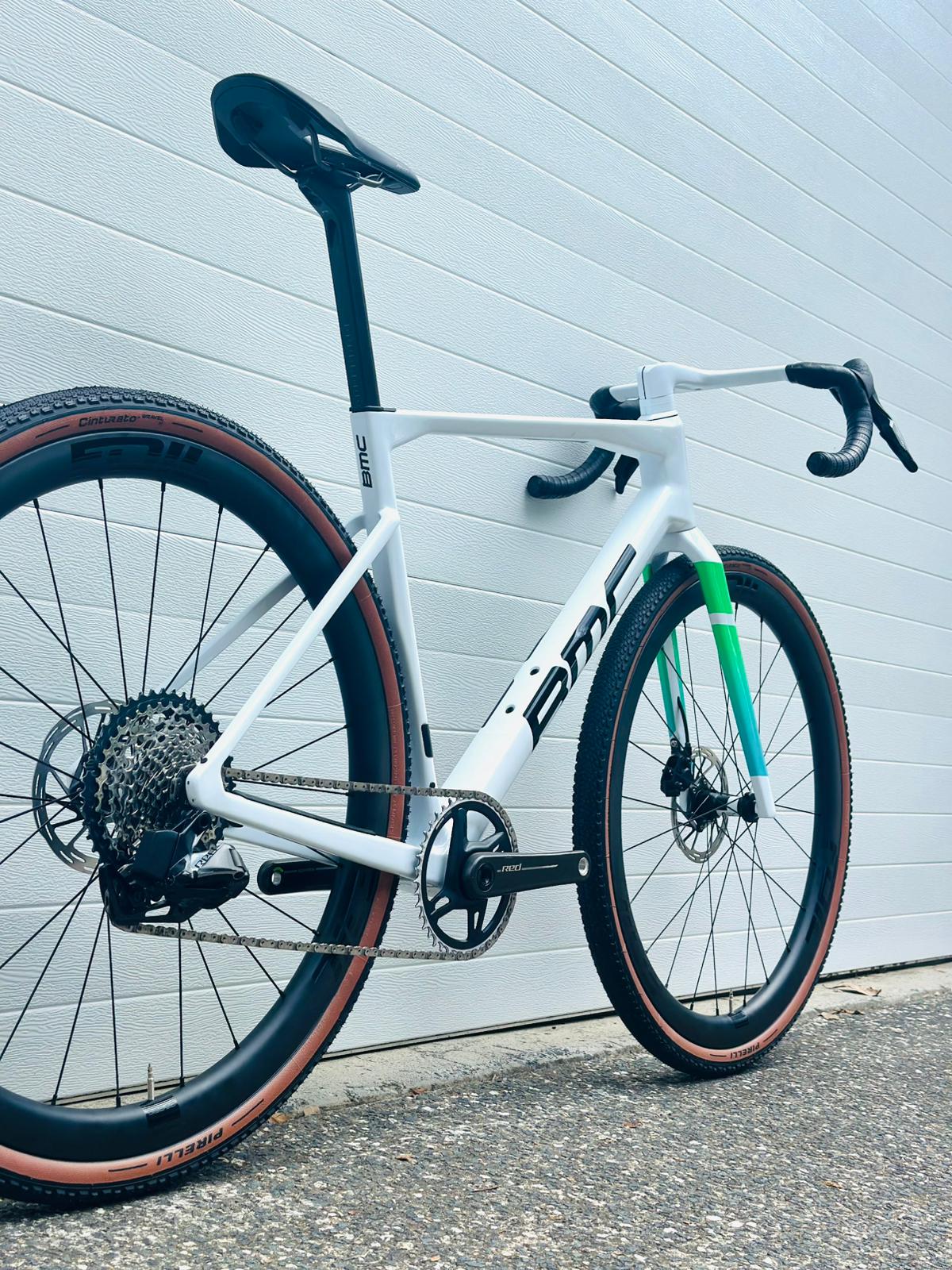 gravel bike 57 Gravel Bike Rental Gold Coast - BMC - Kaius 01